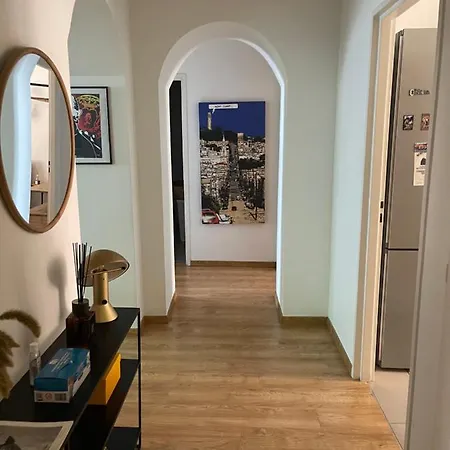 Appartement F3 Elegant En Plein Centre Ville. Ajaccio (Corsica)